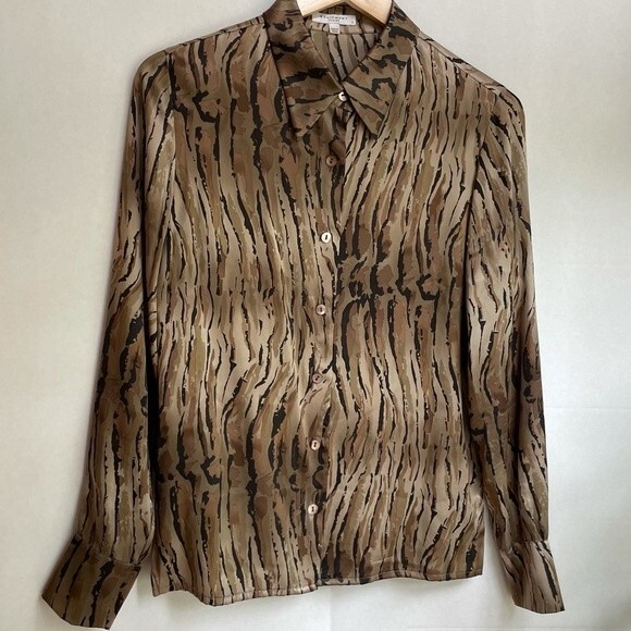 Equipment Silk Shirt Style Women's Size S Animal Print - Picture 8 of 8